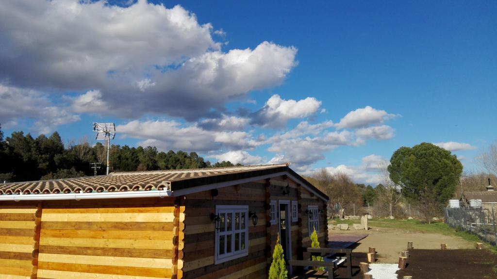 La Cabana Del Alberche Navaluenga Luaran gambar